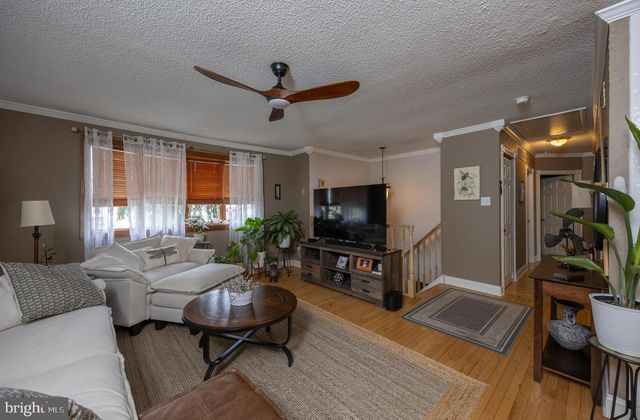 8 CRAIG DR, Clementon, NJ 08021