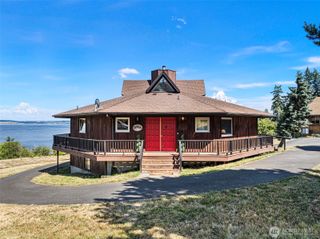 10601 87th Court, Anderson Island, WA 98303