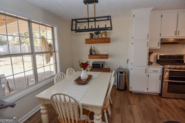 229 Timber Lane, Stockbridge, GA 30281