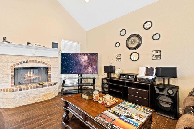 771 Spencer Ln, Tyler, TX 75704