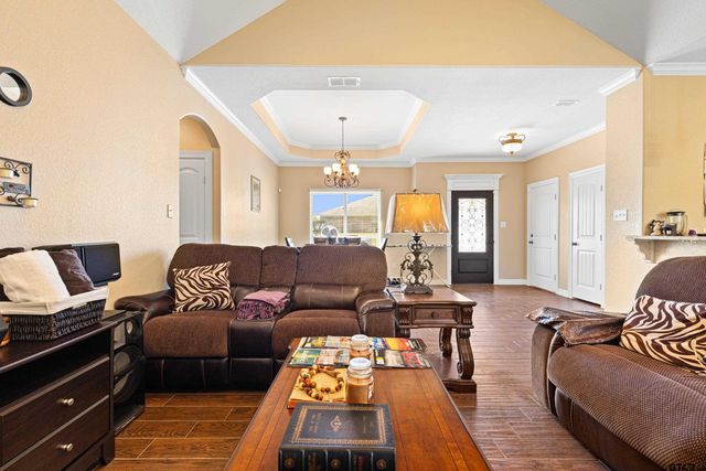 771 Spencer Ln, Tyler, TX 75704