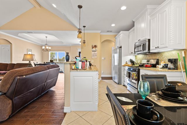 771 Spencer Ln, Tyler, TX 75704