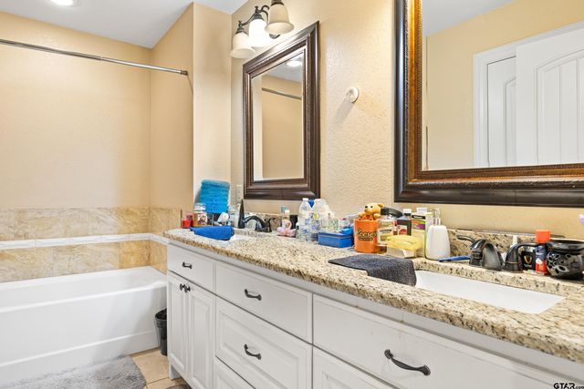 771 Spencer Ln, Tyler, TX 75704