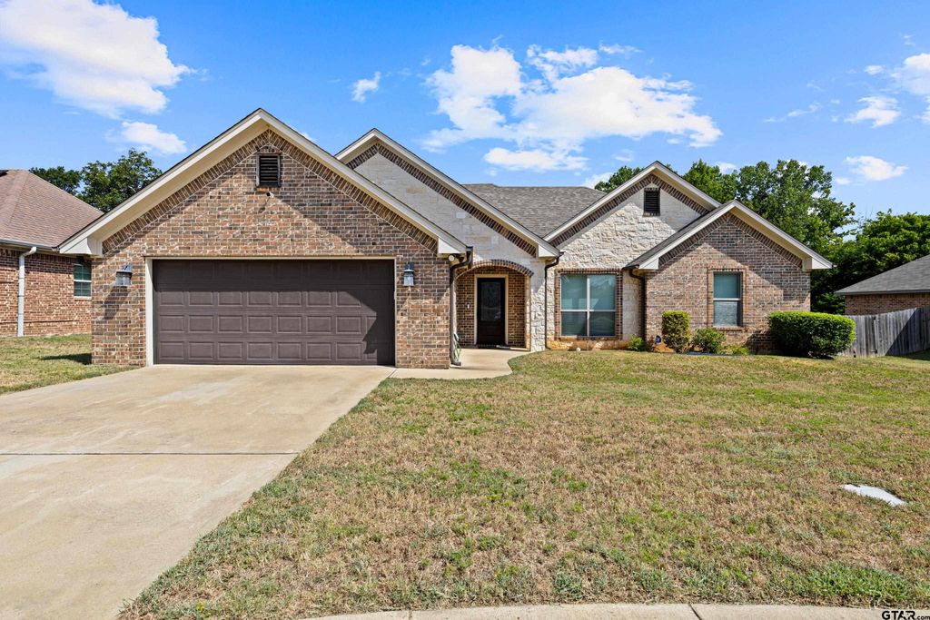 771 Spencer Ln, Tyler, TX 75704