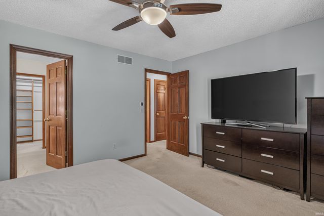 2326 Kerrigans Way, Fort Wayne, IN 46815