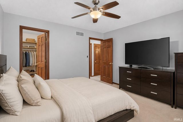 2326 Kerrigans Way, Fort Wayne, IN 46815