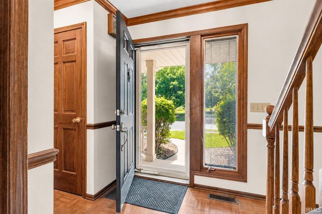 2326 Kerrigans Way, Fort Wayne, IN 46815