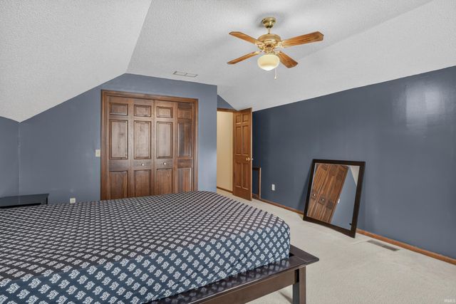 2326 Kerrigans Way, Fort Wayne, IN 46815