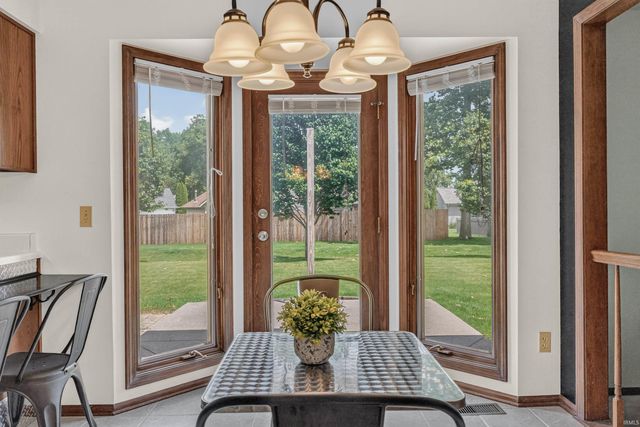 2326 Kerrigans Way, Fort Wayne, IN 46815