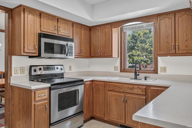 2326 Kerrigans Way, Fort Wayne, IN 46815