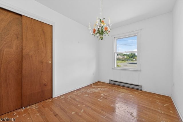 800 Lynda Rd, Lopatcong Twp., NJ 08865