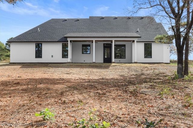 23822 Clark Griswold Court, Wister, OK 74966