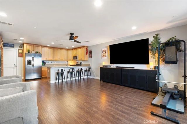 16408 Valencia Avenue 615, Fontana, CA 92335