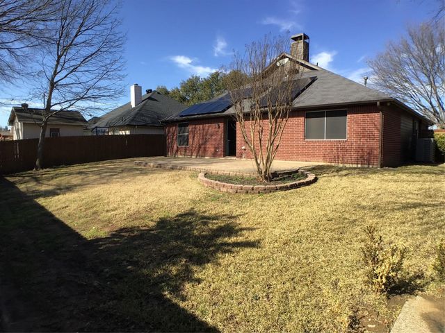 1315 Allante Court, Euless, TX 76040