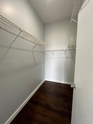 7400 W 20th Ave 111, Hialeah, FL 33016