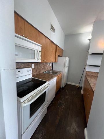 7400 W 20th Ave 111, Hialeah, FL 33016