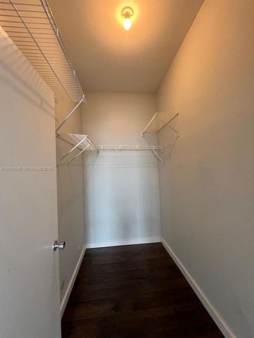 7400 W 20th Ave 111, Hialeah, FL 33016