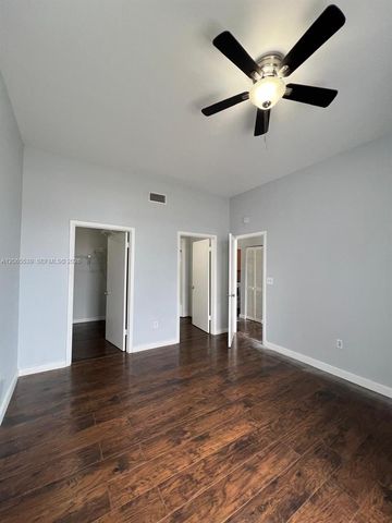 7400 W 20th Ave 111, Hialeah, FL 33016