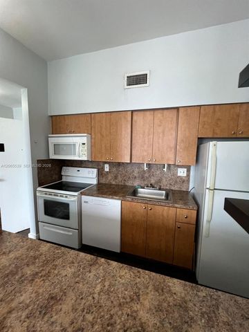 7400 W 20th Ave 111, Hialeah, FL 33016