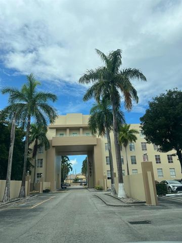 7400 W 20th Ave 111, Hialeah, FL 33016