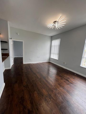 7400 W 20th Ave 111, Hialeah, FL 33016