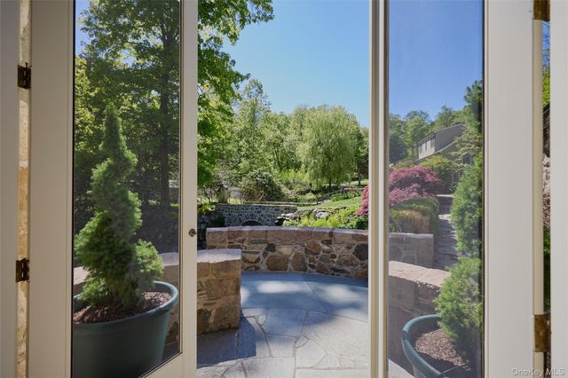116 S Mountain Road, New City, NY 10956