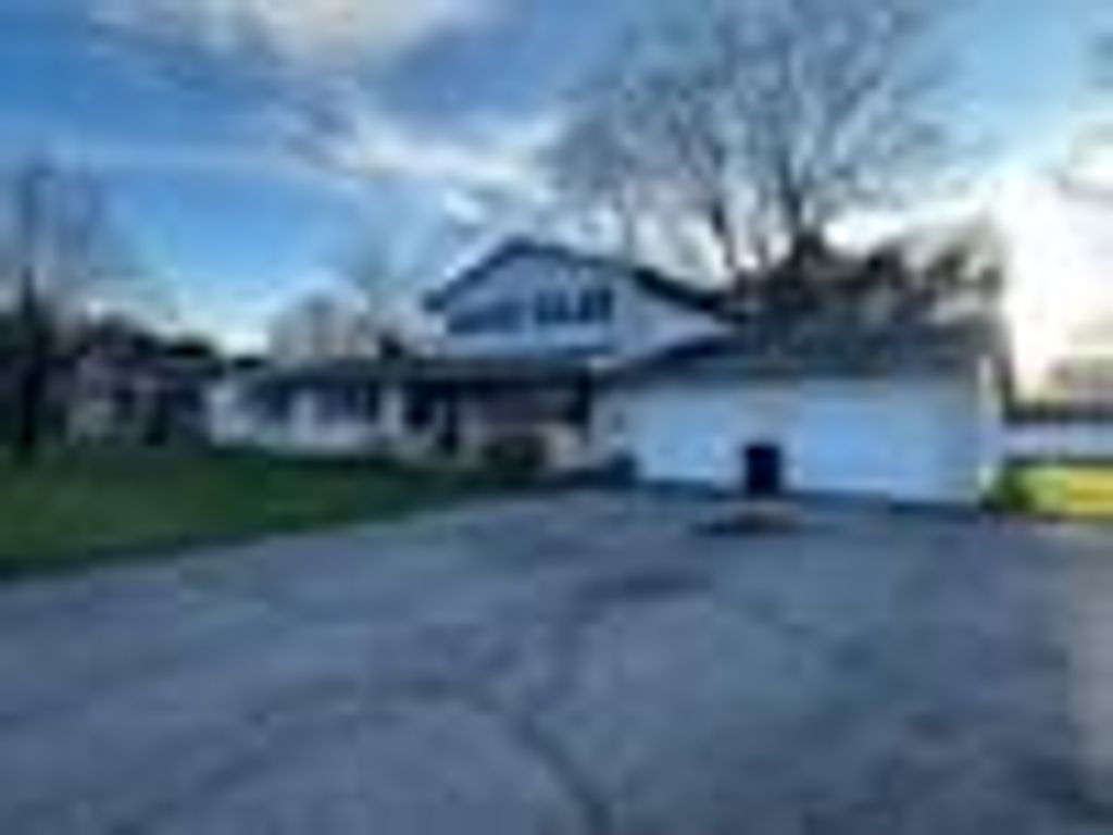 242 Trimble Rd, Mansfield, OH 44906