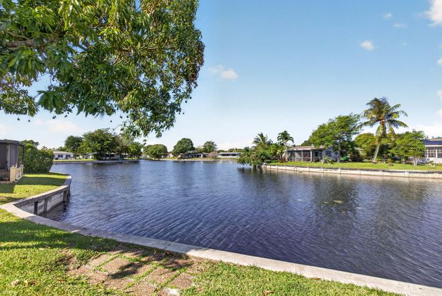 5907 NW 71st Avenue, Tamarac, FL 33321