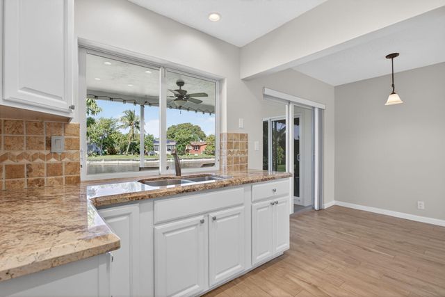 5907 NW 71st Avenue, Tamarac, FL 33321