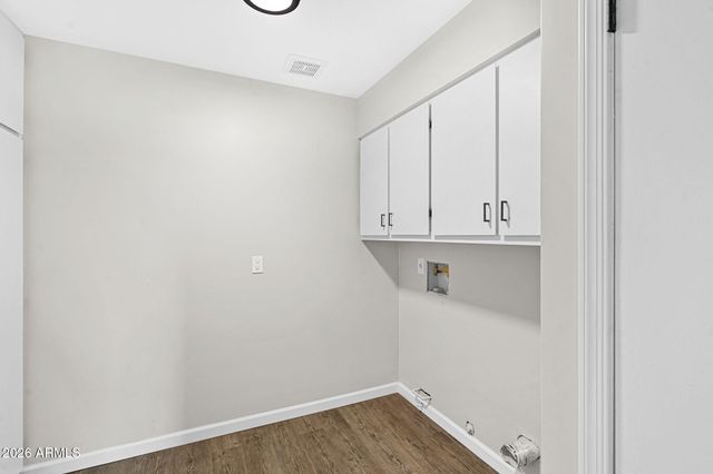 211 E CAMPO DESIERTO Road, Tempe, AZ 85288