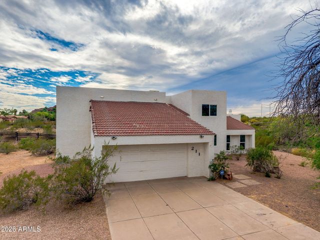 211 E CAMPO DESIERTO Road, Tempe, AZ 85288