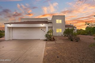 211 E CAMPO DESIERTO Road, Tempe, AZ 85288