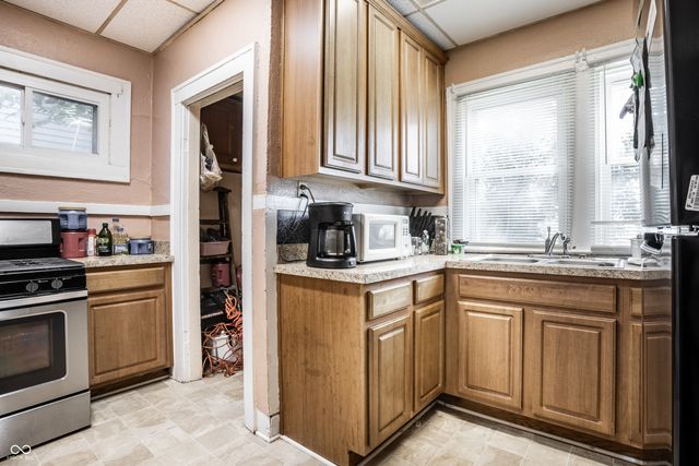 617-619 N Riley Avenue, Indianapolis, IN 46201