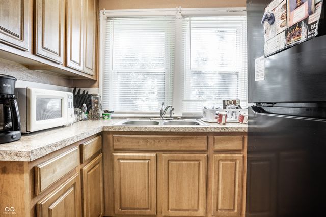 617-619 N Riley Avenue, Indianapolis, IN 46201
