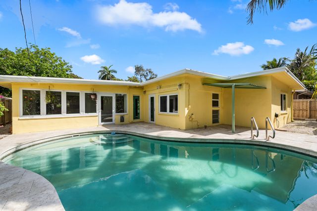 1406 NE 15th Street, Fort Lauderdale, FL 33304