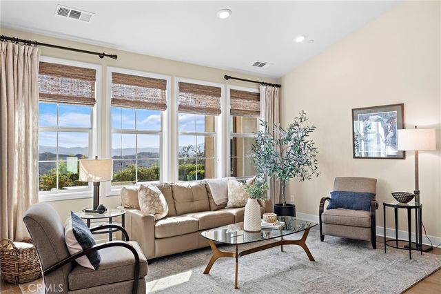 161 Garcilla, Rancho Mission Viejo, CA 92694