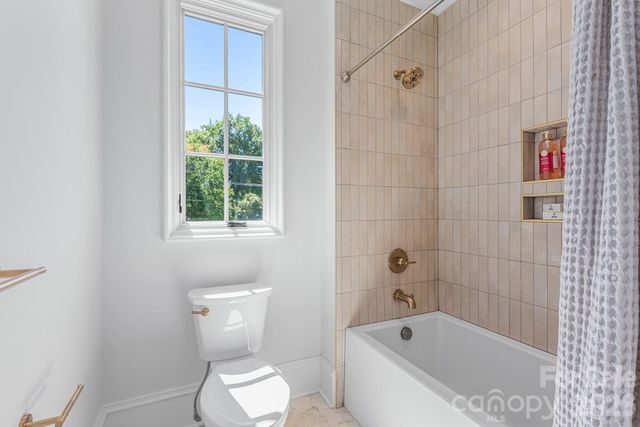 5555 Lansing Drive, Charlotte, NC 28270