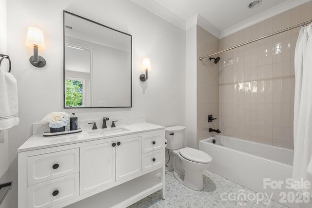 5555 Lansing Drive, Charlotte, NC 28270