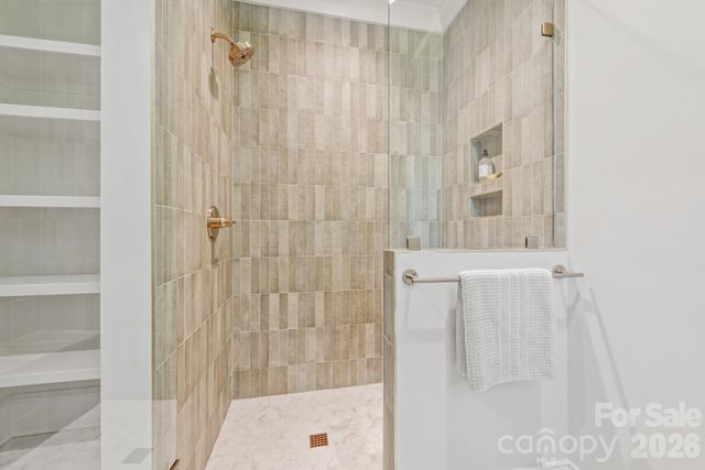 5555 Lansing Drive, Charlotte, NC 28270