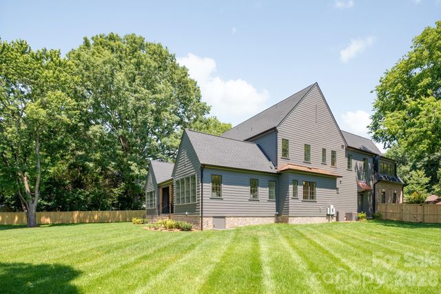 5555 Lansing Drive, Charlotte, NC 28270