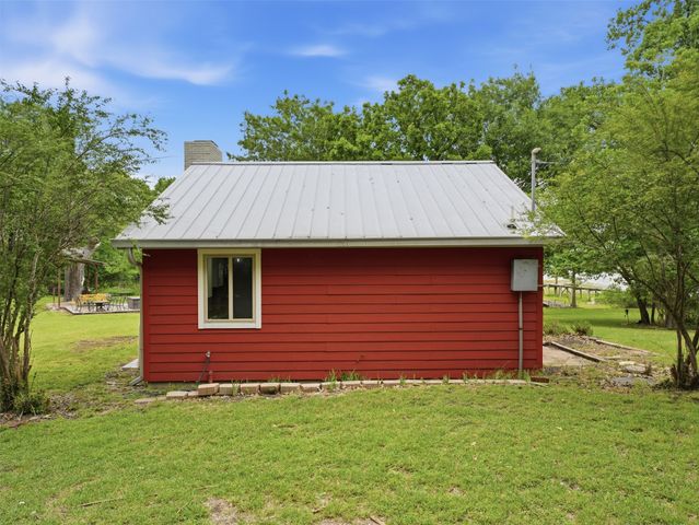 542 W Lake Drive, Weatherford, TX 76087