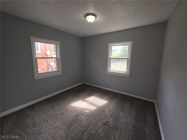 16906 Palda Drive, Cleveland, OH 44128