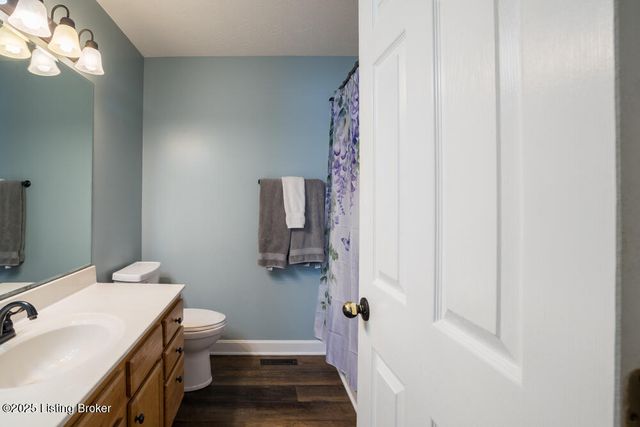 1701 Dawkins Rd, La Grange, KY 40031