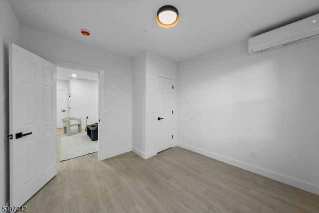 336 Danforth Ave, Jersey City, NJ 07305