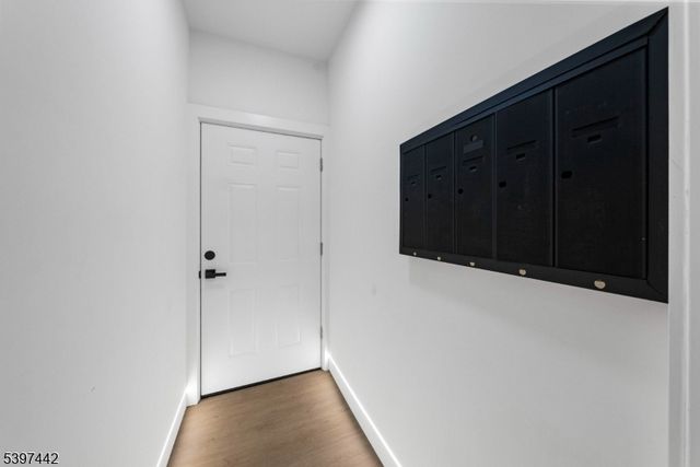 336 Danforth Ave, Jersey City, NJ 07305