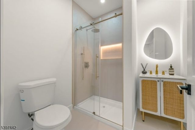 336 Danforth Ave, Jersey City, NJ 07305