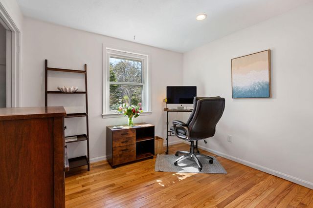 72 W Tupelo Drive, Harwich, MA 02645