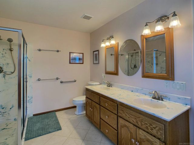 1249 LA CRESTA BLVD, El Cajon, CA 92021