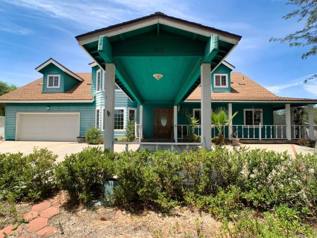 1249 LA CRESTA BLVD, El Cajon, CA 92021