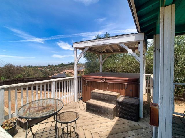 1249 LA CRESTA BLVD, El Cajon, CA 92021